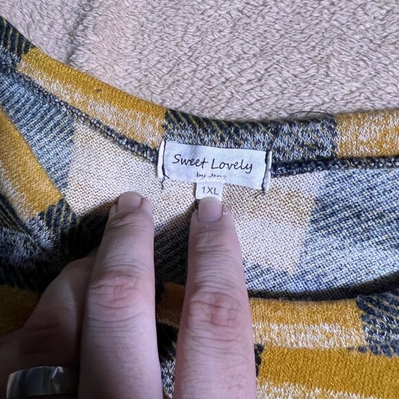 Sweet Lovely By Jen Women XL‎ Golden Black Plaid Scoop Neck Sweater Tunic (N) - Picture 5 of 7